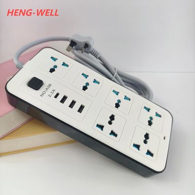 250V 6A Güç Soketi 6WAY Evrensel Deliklerle 3USB A 1USB C Birleşik Krallık ABD AB AU & IT fişleriyle uyumludur